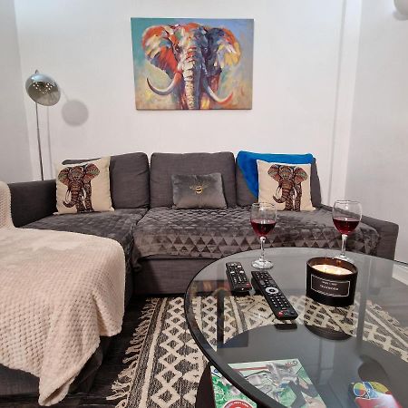 Spacious & Comfy Home- Very Close To Nec Birmingham ,Hs2 & Airport- Perfect For Contractors & Groups- Free Parking & Fast Wifi Marston Green Экстерьер фото